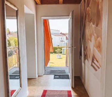 Seligenporten Apartment | Schöne Wohnung mit großem Garten