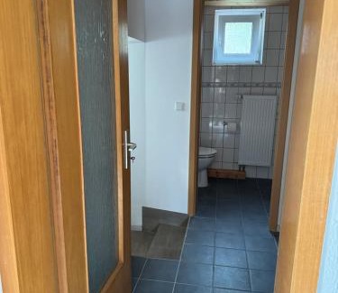 Werne Apartment | Schönes Apartment mit TV, WLAN, Kochbereich und Parkplatz - Sara