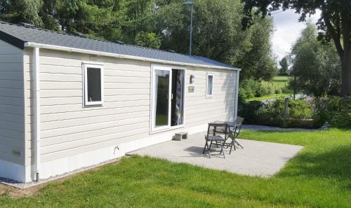 Poppendorf Apartment | schönes Chalet Tinyhouse in Ostseenähe 13km - sehr ruhige Dorflage