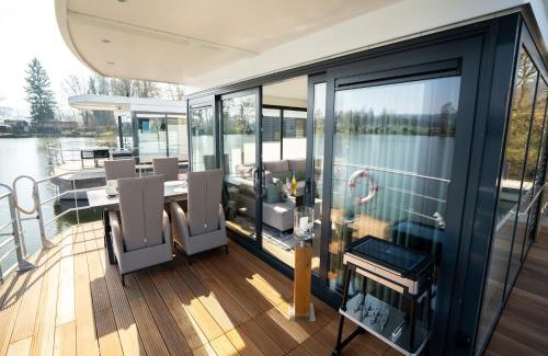 Godelheim Boat Rental | Schönes Hausboot in Höxter