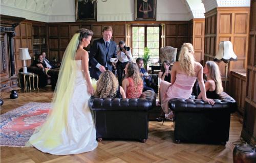 Schwasdorf House | Schloss Poggelow