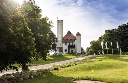Lohme Apartment | Schloss Suite bis 3 Personen Ostseesuite - Schloss Ranzow - Privathotel, Wellness, Golf, Events,