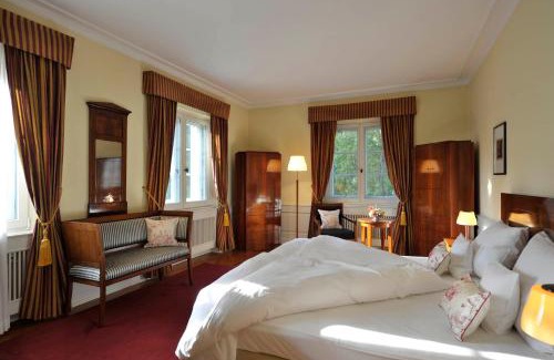 Hohen Demzin Hotel | Schlosshotel Burg Schlitz