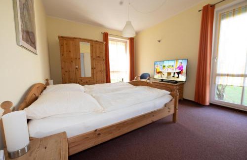 Marzahn Apartment | Schwalbenflug 1 Berlin