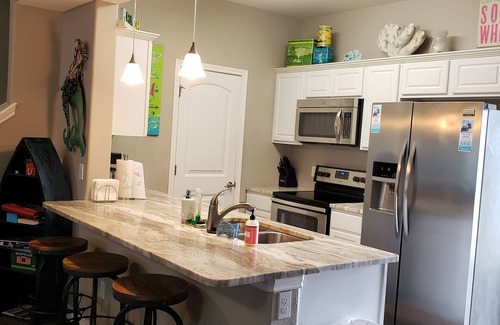Corpus Christi House | "Sea Anemone" Beautiful and Spacious, Great for Large Groups, Amazing Pool Area!