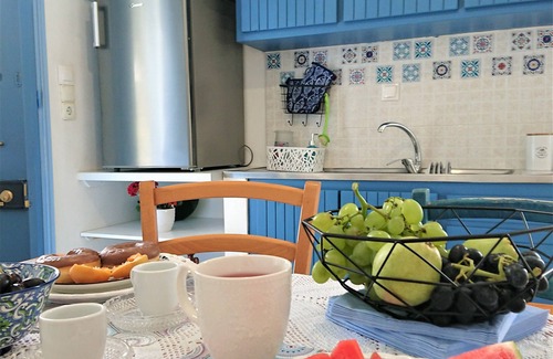 Mochlos House | Sea Breeze Covered House