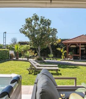 Petaloudes House | Sea Breeze & Nature villa ,near the sea, luxury jagguzi and spa private garden