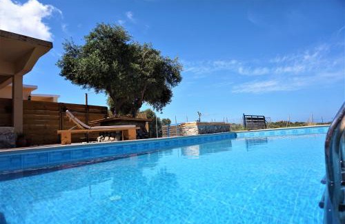 Moni Chrisoskalitissis House | Sea Lake Holiday House