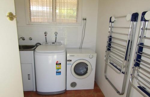 Dalrymple Apartment | Sea Salt at Stansbury Apartment 3