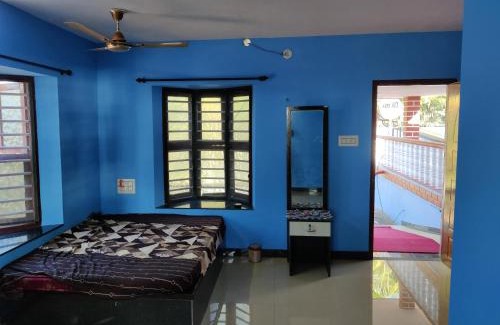 Inna House | Sea Shade