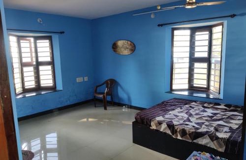 Inna House | Sea Shade