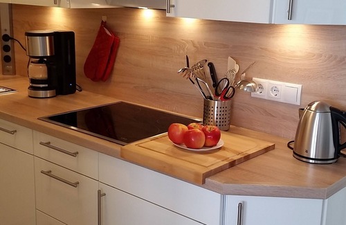 Wyk auf Foehr Apartment | Sea view, freshly renovated, sun balcony, right by the sea and close to town, WiFi