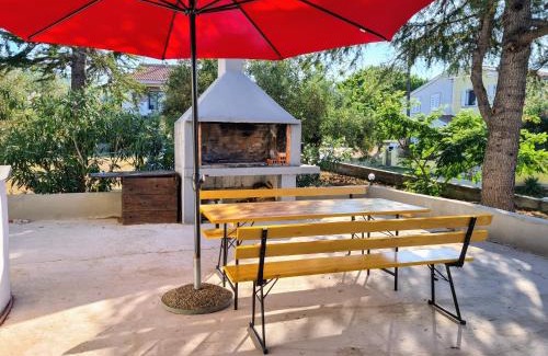 Nevidane House | Sea view house Nevidane island Pasman