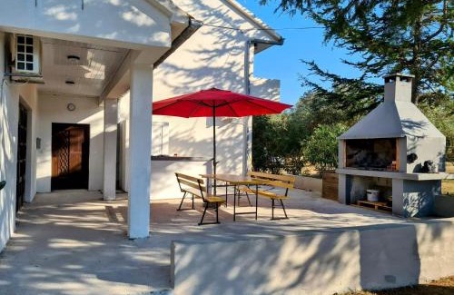 Nevidane House | Sea view house Nevidane island Pasman