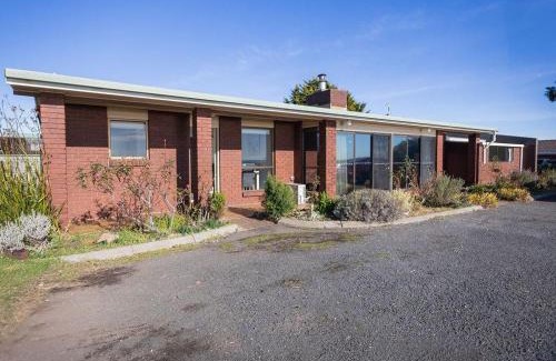 East Devonport House | Sea Views