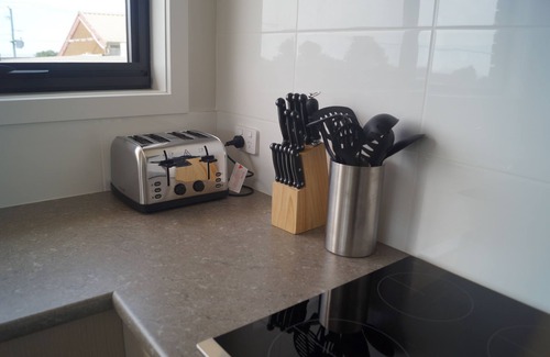 Somerset Hotel | Seabrook Hotel