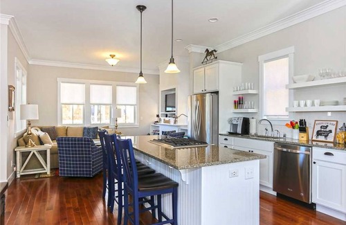 Seabrook House | Seabrook's Shifting Gears, a spacious 3-bedroom home!