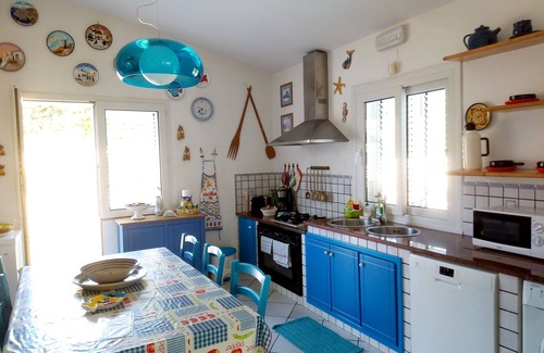 Syracuse Villa | Seafront villa with stunning views, private access to the sea, pool, WI Fi