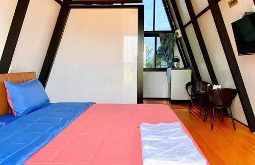 Phon Hotel | Sean Sawat Resort 2