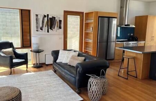 Raumati South House | Seascapes Beach House