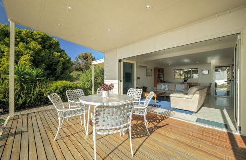 Penneshaw House | Seashells Penneshaw