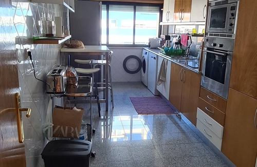 Parede Apartment | Seaside family apartment between Lisbon & Cascais - walking distance to beaches
