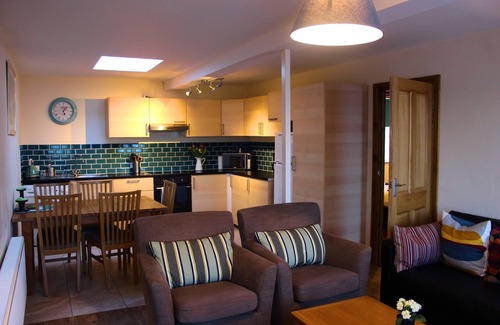 Burrow Apartment | Seaside holiday Apartments