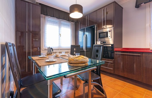 Argonos Ski Chalet | Seaside Retreat by Fidalsa