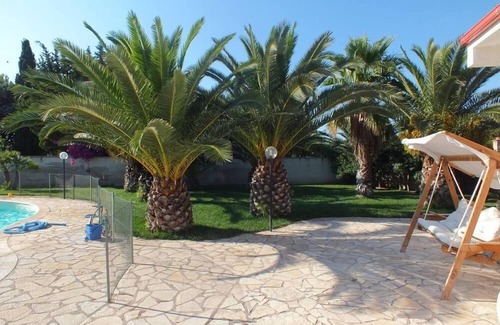 Porto Cesareo House | Seaside villa pool/garden/sun/sea