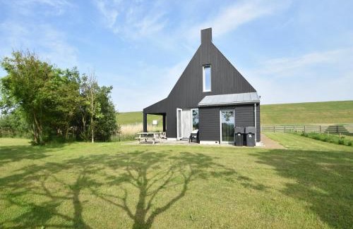 Koehool Villa | Seaside Villa with Garden, cleaning included