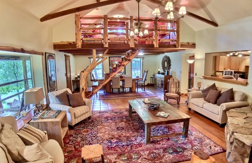 Eureka Springs Cabin | Secluded authentic log cabin with firepit, pizza oven & private patio