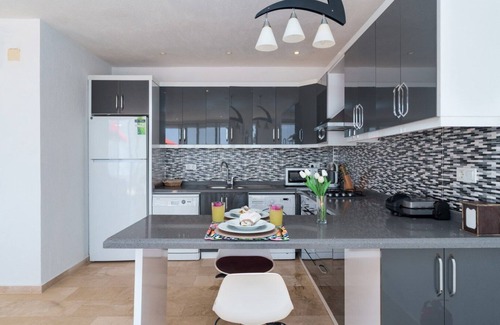 Uzumlu Villa | Secluded Honeymoon Villa with Heated Indoor Pool and Panoramic View