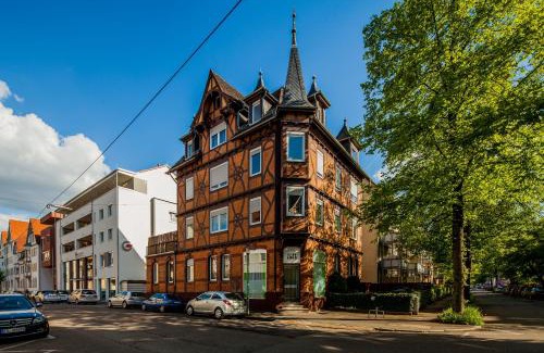 Innenstadt Apartment | SecondHome Stuttgart - Moderne große Wohnungen nahe der hist Altstadt von Esslingen aN - versch Größen 8 - 11 - 19 Betten