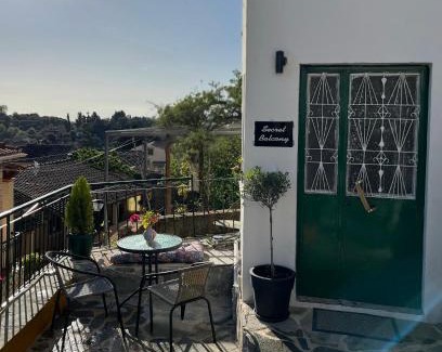 Kalafationes House | Secret balcony