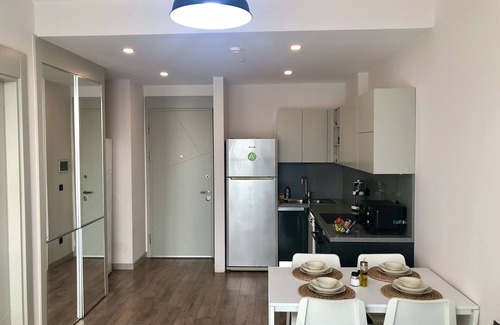 Avcilar Apartment | Secured Lux 1 + 1 apartment - Gym, Sauna & Parking