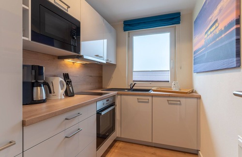 St. Peter-Ording Apartment | Seeblick 15 - Apartment house Deichbude am Strand - 1a location to the main beach