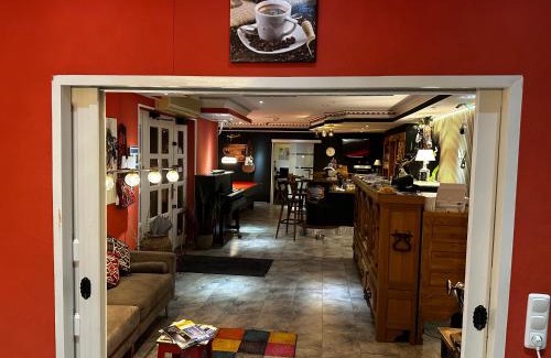 Obermaubach Apartment | Seeblick Hotel-Ferienhaus- Obermaubach