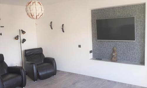 Delecke Apartment | - SEEDOMIZIL - moderne Ferienwohnung mit Terrasse