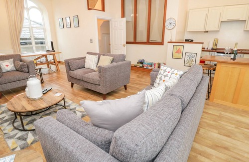 Beaumaris House | Seion Chapel