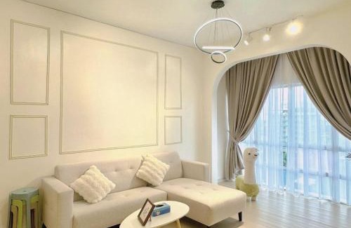 Sekinchan Apartment | Sekinchan 2008 Homestay 悦客 法式奶油风民宿