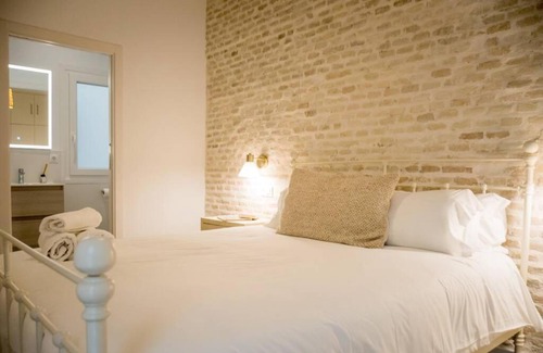 La Palmera-Reina Mercedes Apartment | Selecta Apart ideal y facil parking en la calle