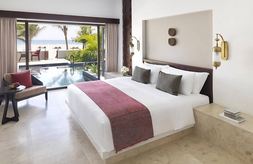 Salalah Hotel | Self-Care Retreat! Spa Facilities, Onsite Pool, Beach Access! Near Al Hisn Beach