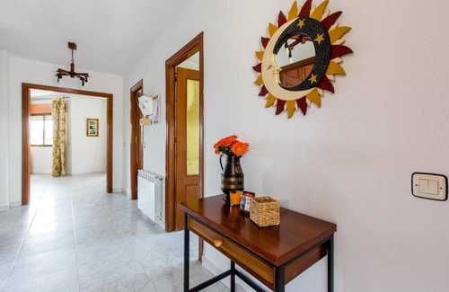 Piedralaves Apartment | Self catering Amatalasviñas for 8 people