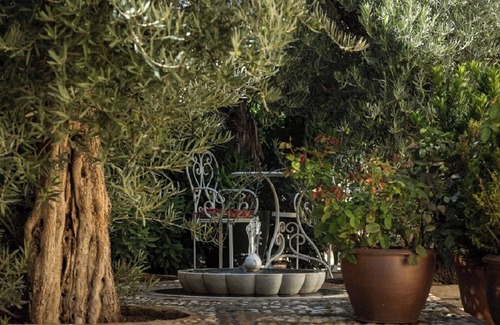 Castronuno House | Self catering BEAUTIFUL ALAMEDAS* for 13 people