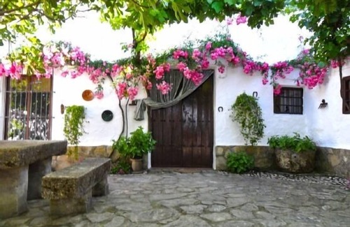 Alcala la Real Cottage | Self catering Cortijo La Gineta for 6 people