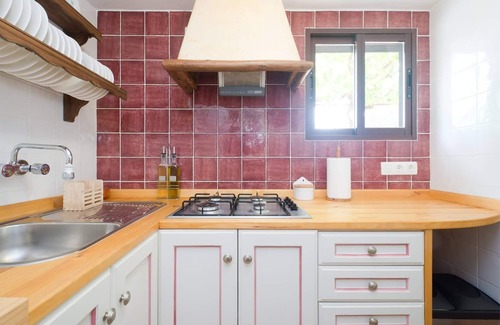 Las Gabias Cottage | Self catering Cortijo Algabia for 4 people