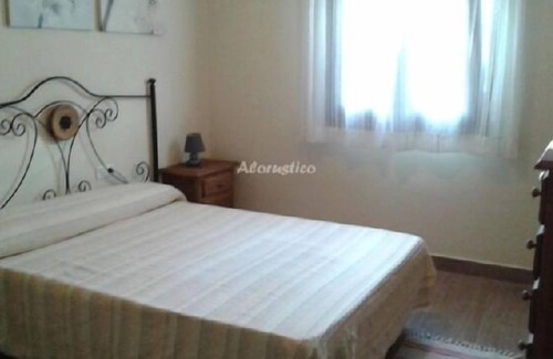Lanjaron Cottage | Self catering La Encina for 8 people