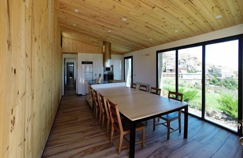 Cubells Cottage | Self catering La Granja del Besa for 8 people