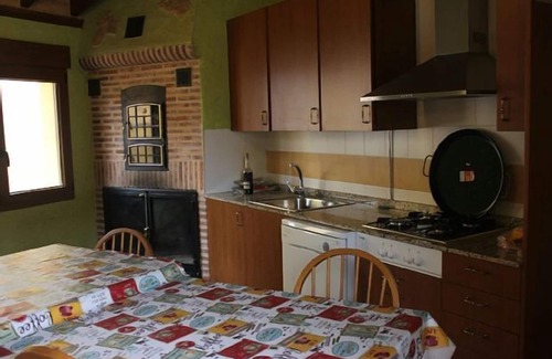 Anguix Cottage | Self catering La Verde Villa for 11 people
