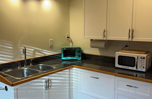 Sointula Apartment | Self contained 1 bed, 1 bath suite, and only a 5 minute walk to ocean.